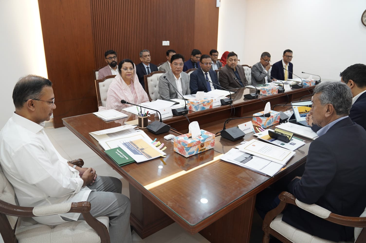 হযরত শাহজালাল আন্তর্জাতিক বিমানবন্দরের ৩য় টার্মিনাল বিষয়ে সভা অনুষ্ঠিত